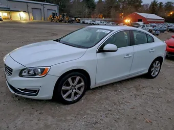 2016 Volvo S60 YV1612TK5G2391686