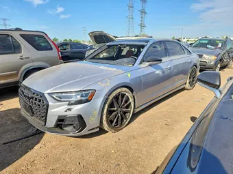 2024 Audi S8 WAULSAF82RN008849