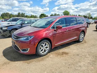 2018 Chrysler Pacifica 2C4RC1FGXJR126186 Lot 53059886