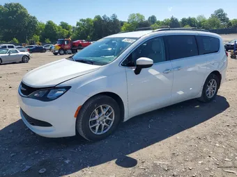 2020 Chrysler Voyager 2C4RC1DG2LR156823