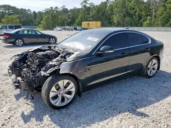 2020 Jaguar XE SAJAJ4FX4LCP55511