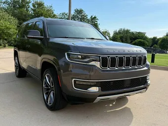 2022 Jeep Wagoneer 1C4SJVDT7NS127735