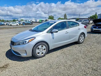 2017 Kia Forte 3KPFK4A70HE090213