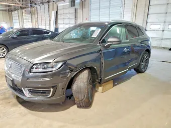 2019 Lincoln Nautilus 2LMPJ8LP2KBL18352