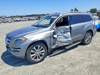 2015 Mercedes-Benz GL-Class 4JGDF6EE1FA511044
