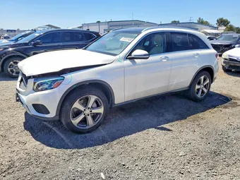 2017 Mercedes-Benz GLC-Class WDC0G4JB8HF193374
