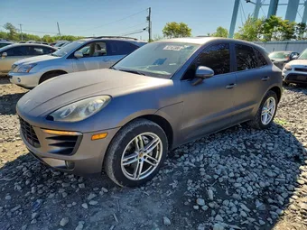 2015 Porsche Macan WP1AB2A51FLB60141