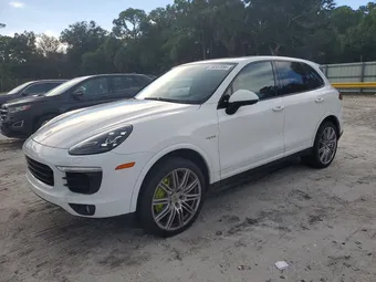 2017 Porsche Cayenne WP1AE2A27HLA75059 Lot 58557096