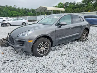 2018 Porsche Macan WP1AA2A55JLB18891