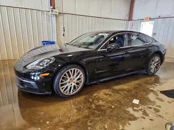 2019 Porsche Panamera WP0AA2A72KL101860