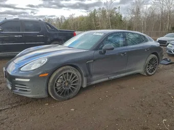 2016 Porsche Panamera WP0AB2A75GL050553
