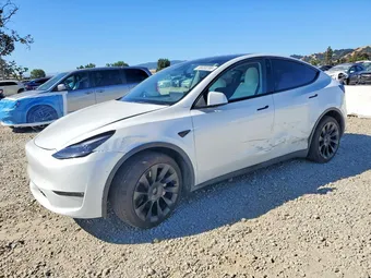 2023 Tesla Model Y 7SAYGDEE5PF647891 Lot 56650206