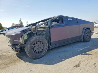 2024 Tesla Cybertruck 7G2CEHED0RA018368
