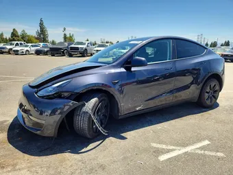 2024 Tesla Model Y 7SAYGDED9RF113920 Lot 51132286