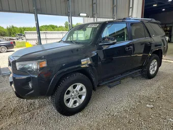 2020 Toyota 4Runner JTEBU5JR6L5744647