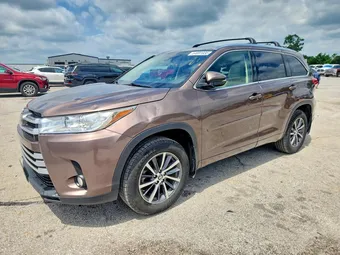 2017 Toyota Highlander 5TDJZRFH8HS450743 Lot 54891936