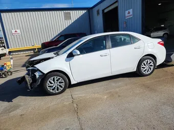 2018 Toyota Corolla 5YFBURHE8JP813207 Lot 56113916