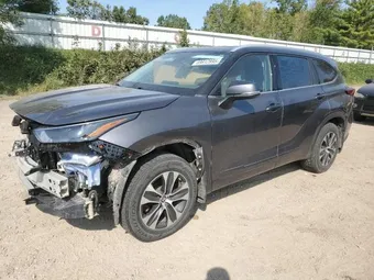 2022 Toyota Highlander 5TDHZRBH0NS227886 Lot 69912895