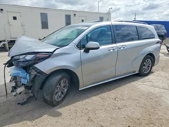 2025 Toyota Sienna 5TDYRKEC2SS227911 Lot 56638666