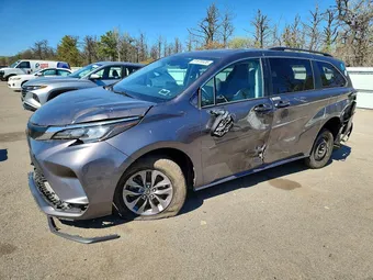 2023 Toyota Sienna 5TDBRKECXPS175067 Lot 51876526