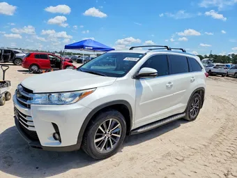 2018 Toyota Highlander 5TDKZRFH1JS549642 Lot 54285236