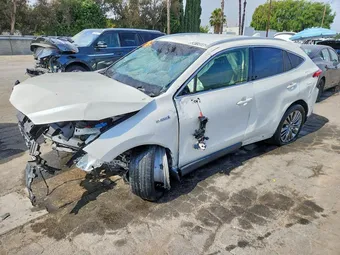 2021 Toyota Venza JTEAAAAH6MJ047122