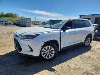 2024 Toyota Grand Highlander 5TDAAAB52RS022740
