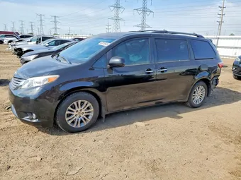 2017 Toyota Sienna 5TDYZ3DC9HS849471 Lot 52813646