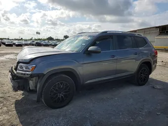 2018 Volkswagen Atlas 1V2AR2CA7JC555889