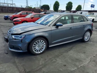 2017 Audi A3 Sportback WAUTPBFF9HA059180