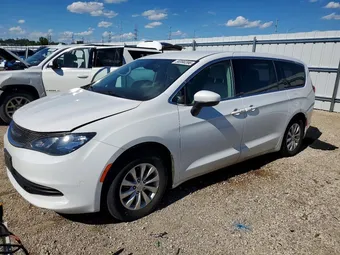 2017 Chrysler Pacifica 2C4RC1DG4HR634389 Lot 56990396