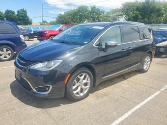 2019 Chrysler Pacifica 2C4RC1GG3KR731439 Lot 57185446