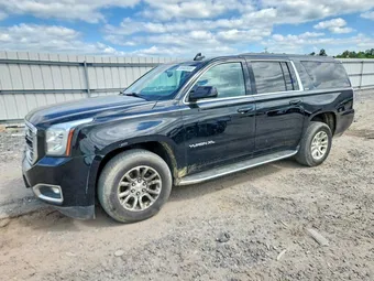 2017 GMC Yukon XL 1GKS2FKC8HR269047
