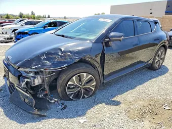 2024 Kia EV6 KNDC44LA5R5182596