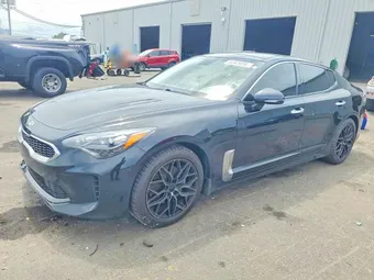 2018 Kia Stinger KNAE25LA5J6037039