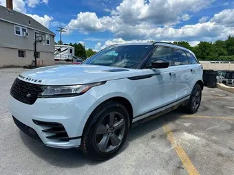 2025 Land Rover SALYL2EX9SA397418