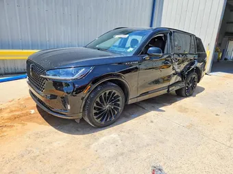 2025 Lincoln Aviator 5LM5J7XC2SGL18930
