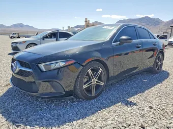 2020 Mercedes-Benz A-Class W1K3G4EB5LJ234715
