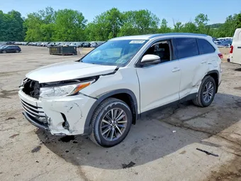 2019 Toyota Highlander 5TDJZRFH5KS924476 Lot 55233516