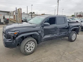 2025 Toyota Tacoma 3TMKB5FN5SM032557