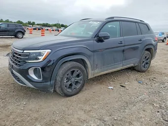 2024 Volkswagen Atlas 1V2CR2CA4RC586375