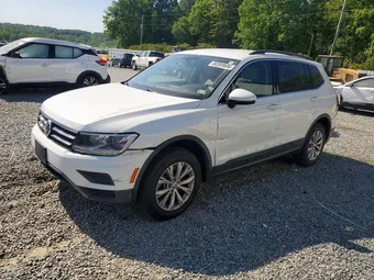 2019 Volkswagen Tiguan 3VV2B7AX5KM040762 Lot 50389606