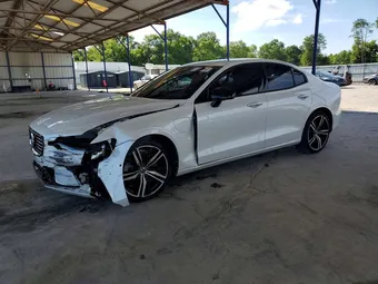 2021 Volvo S60 7JRBR0FM1MG095854