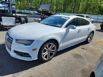 2016 Audi S7 WAUW2AFC4GN085821