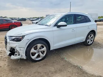 2021 Audi Q5 WA1BAAFY8M2058404