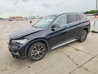 2021 BMW X1 WBXJG7C00M5U01077