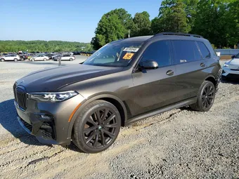 2022 BMW X7 5UXCW2C08N9L66390