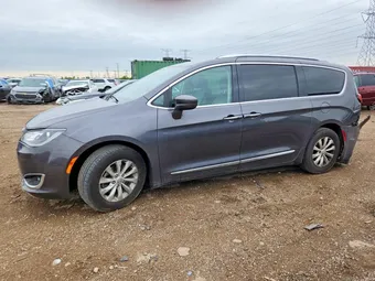 2018 Chrysler Pacifica 2C4RC1EG1JR257329 Lot 55122056