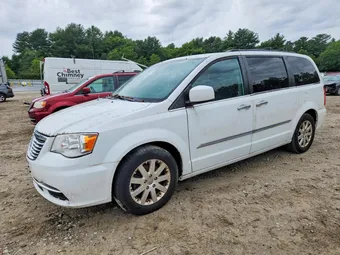 2016 Chrysler Town & Country 2C4RC1BG0GR223265