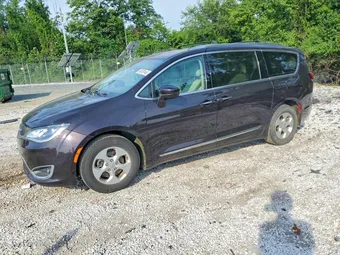 2017 Chrysler Pacifica 2C4RC1EG6HR689201 Lot 58370146
